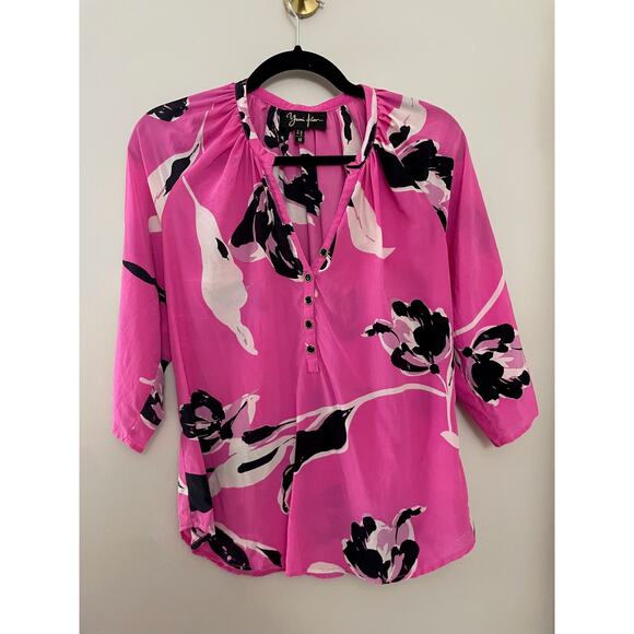 Anthropologie‎ Yumi Kim Pink Modern Barbie 100% Silk Floral Smocked Top M - Picture 2 of 8